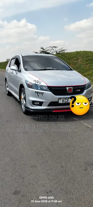 Honda Stream 2008 Silver