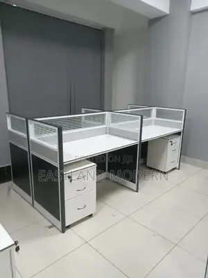 Quality Workstation Station for Four