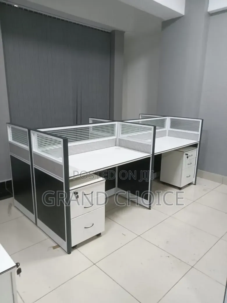 Quality Workstation Station for Four
