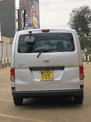 Nissan NV200 2009