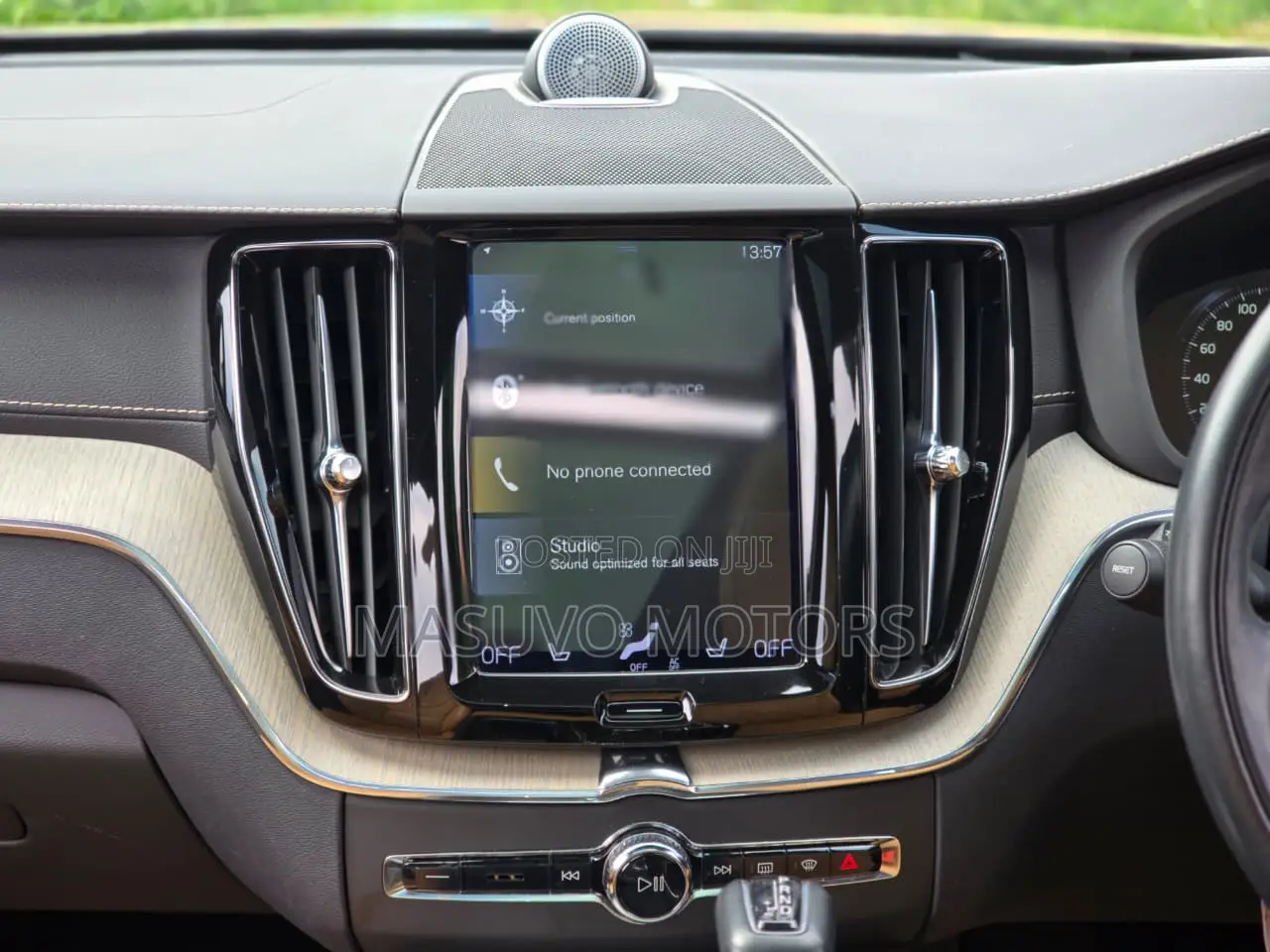 Volvo XC60 2020 Gray
