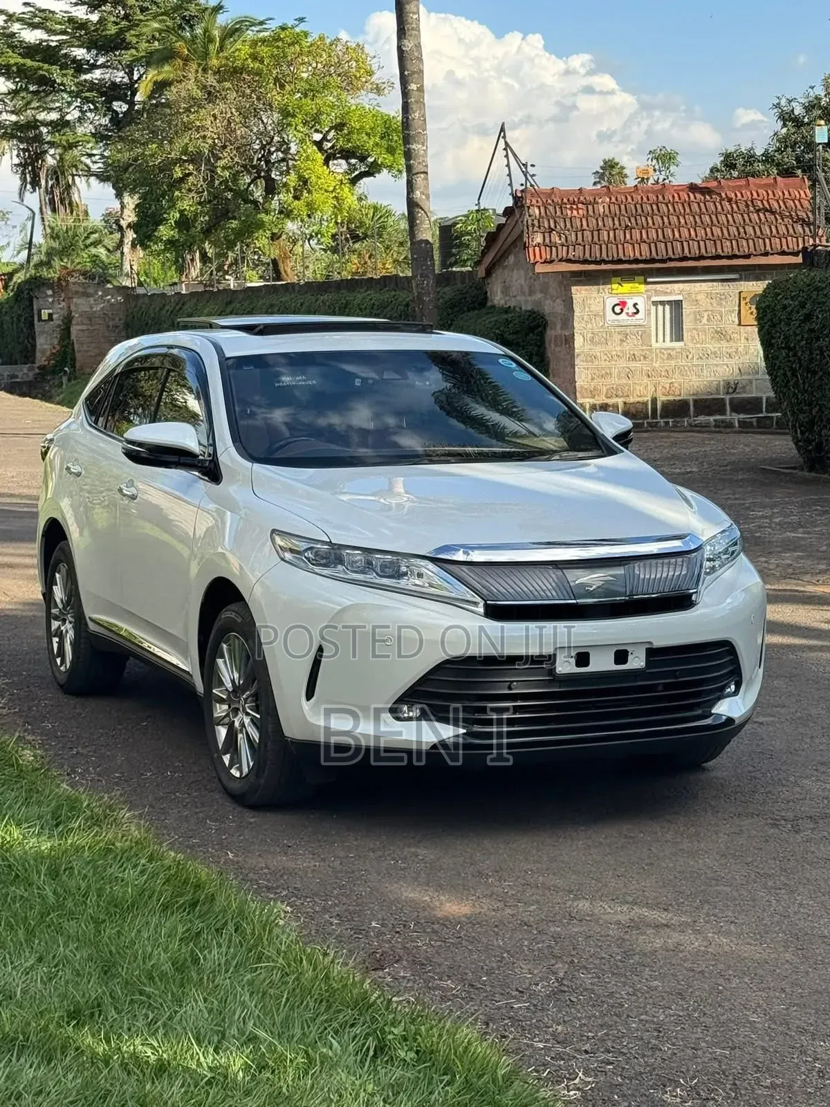 Toyota Harrier 2019 White