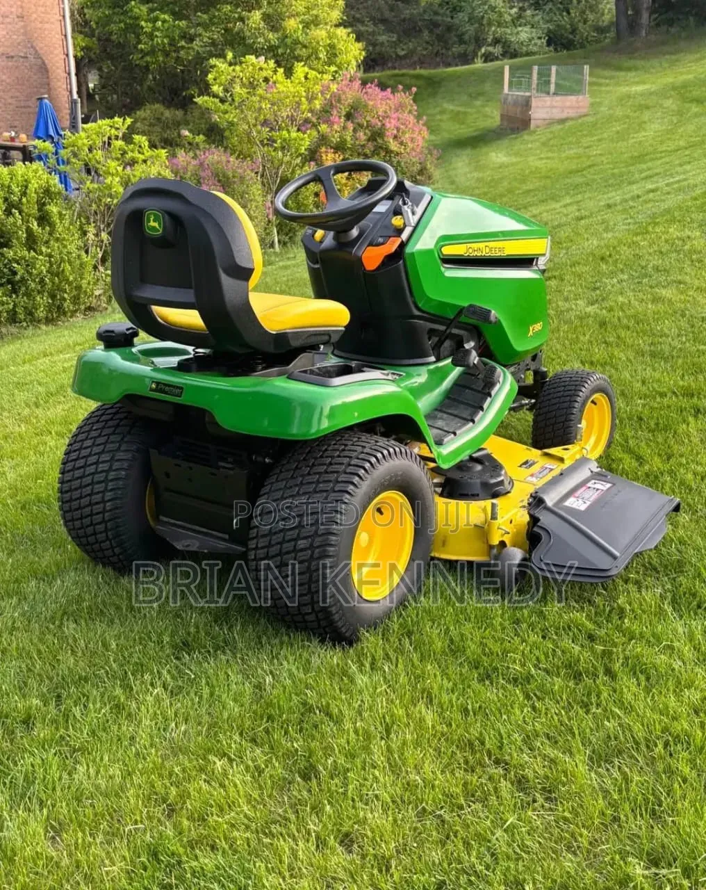 John Deere Tractor Lawn Mower