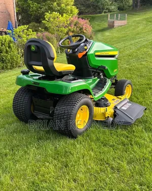 John Deere Tractor Lawn Mower