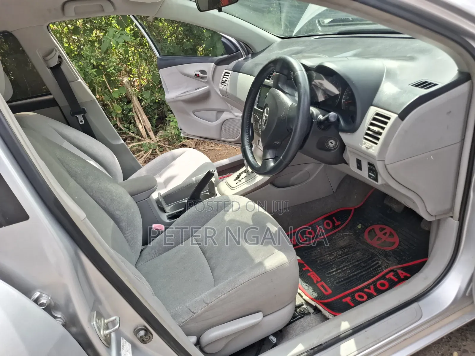 Toyota Axio 2010 Silver