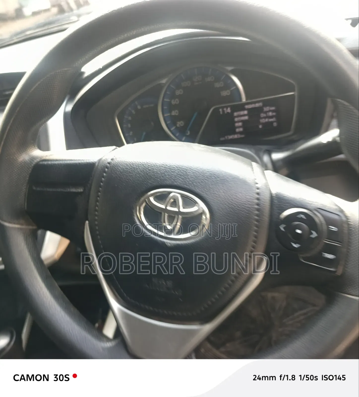 Toyota Corolla Fielder 2017 Silver