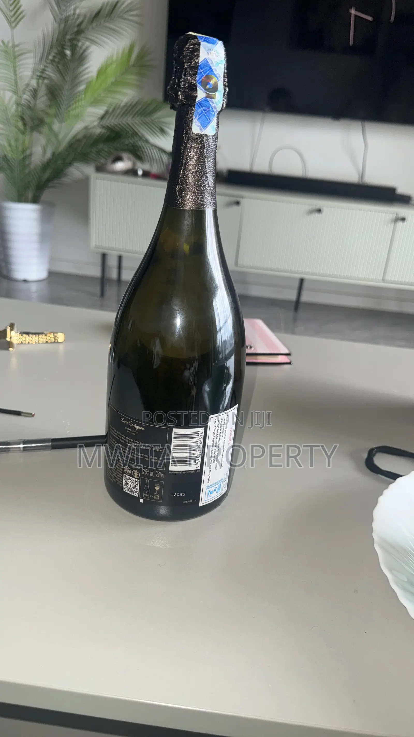 Dom Pérignon Vintage 2015 Champagne (750ml)