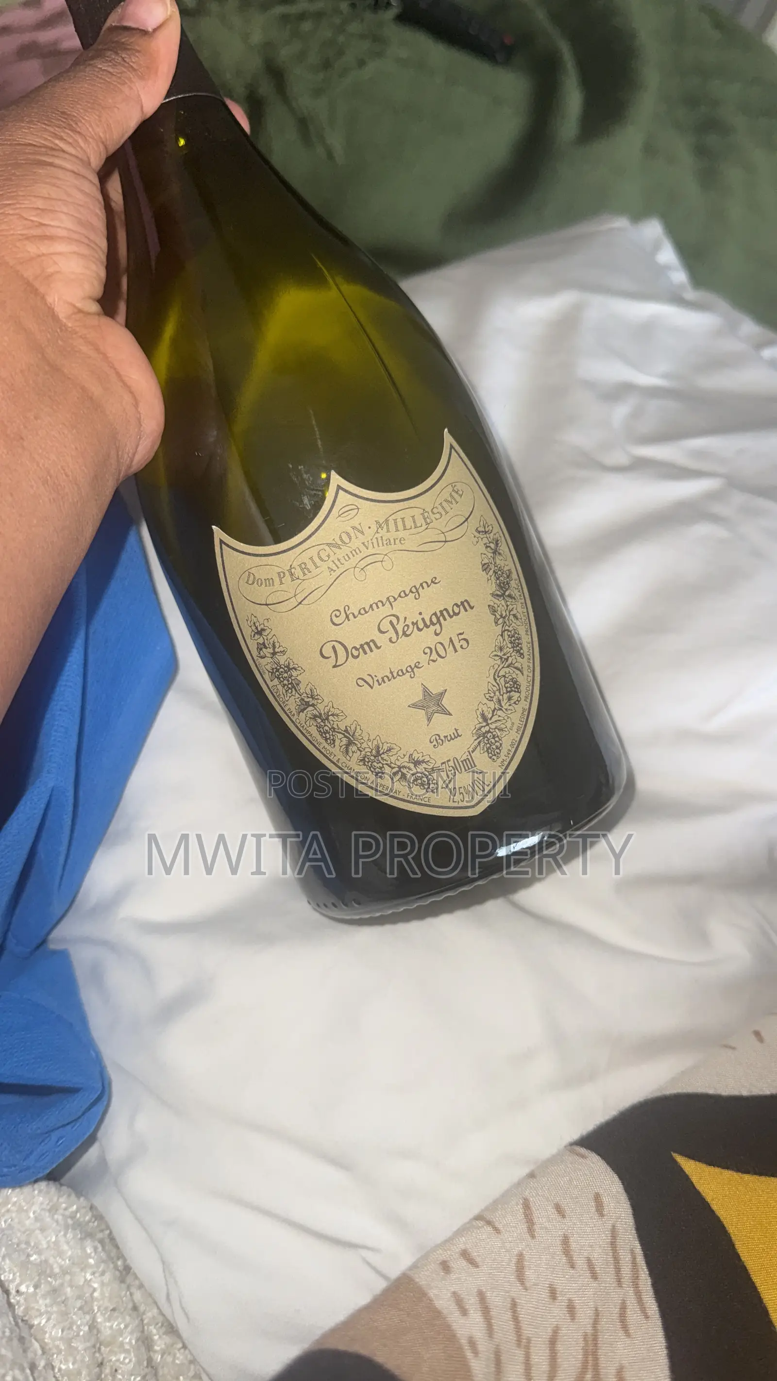Dom Pérignon Vintage 2015 Champagne (750ml)