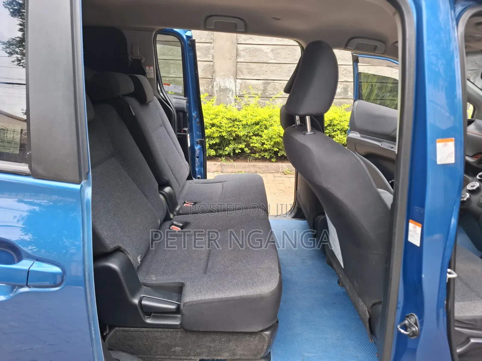 Toyota Sienta 2016 Blue