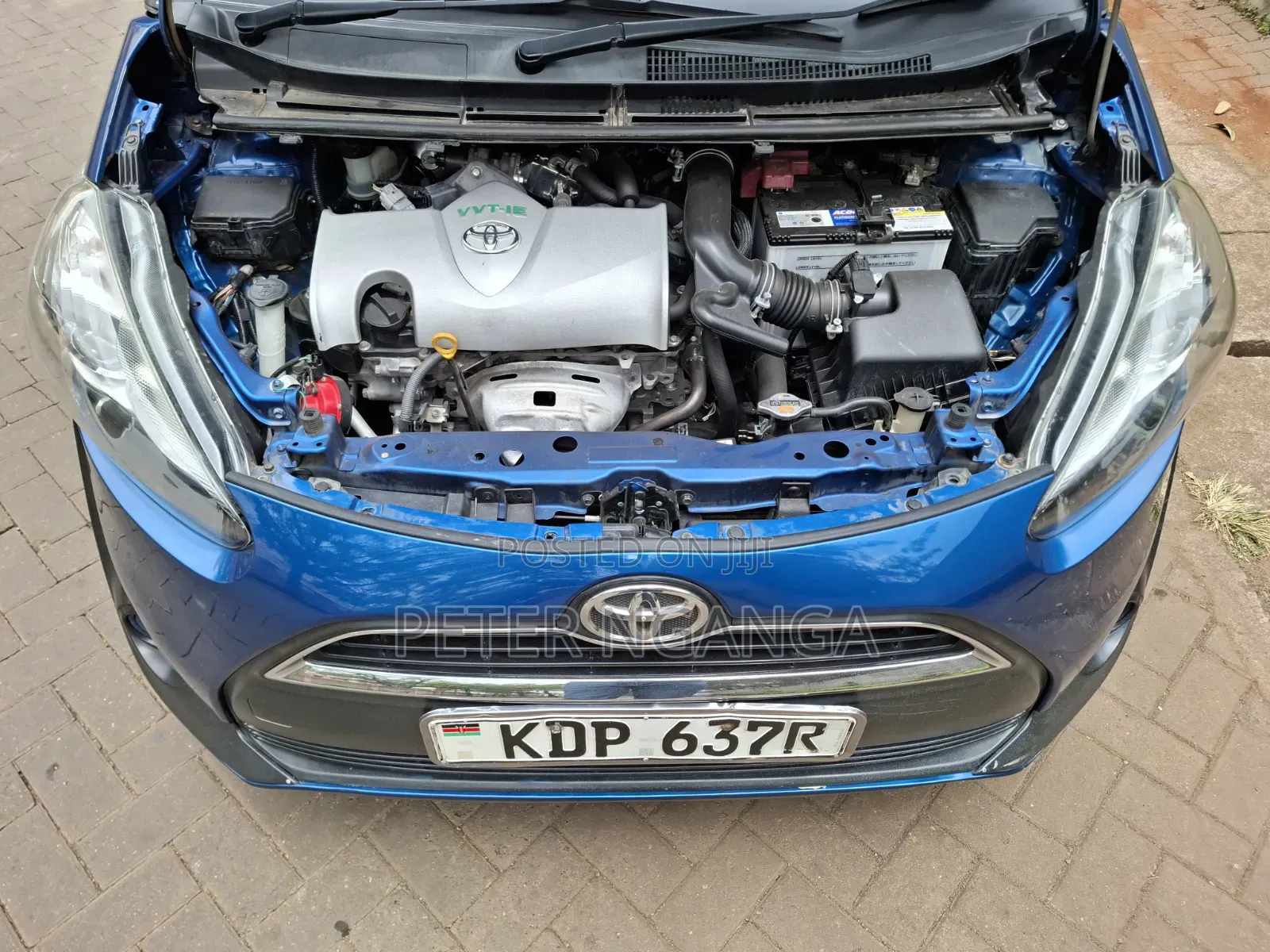 Toyota Sienta 2016 Blue