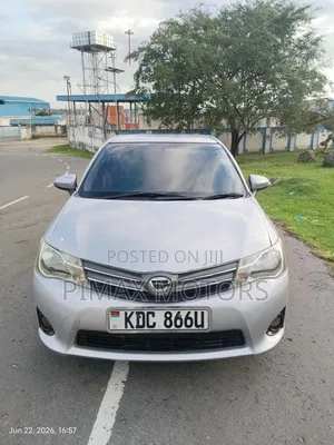 Toyota Axio 2014 Silver