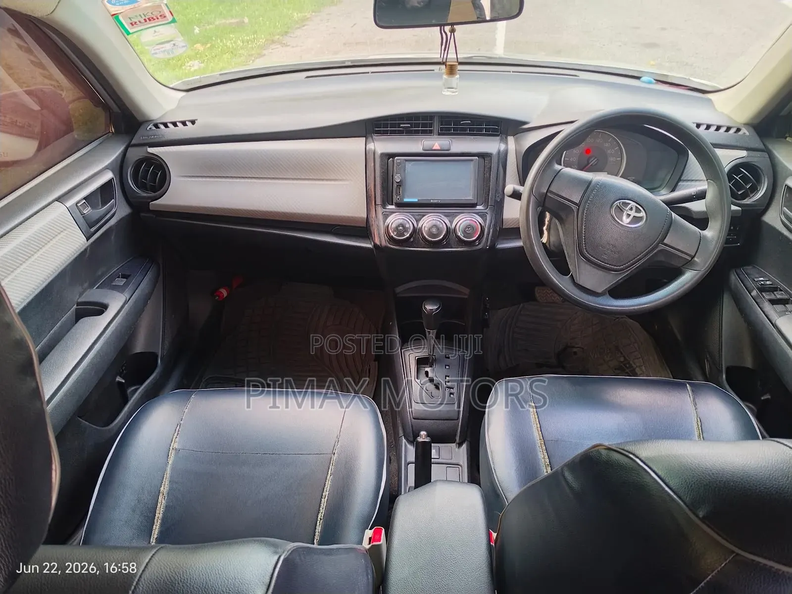 Toyota Axio 2014 Silver