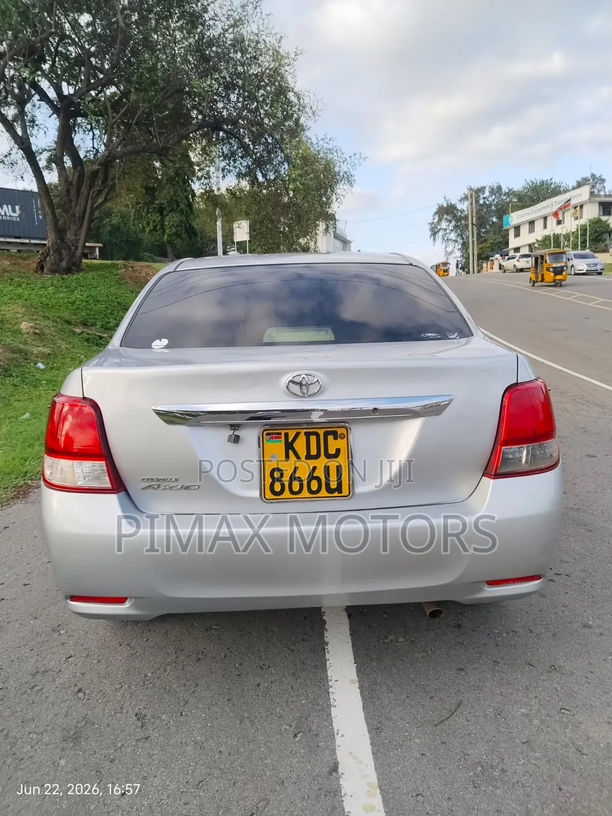 Toyota Axio 2014 Silver