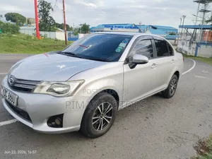 Toyota Axio 2014 Silver