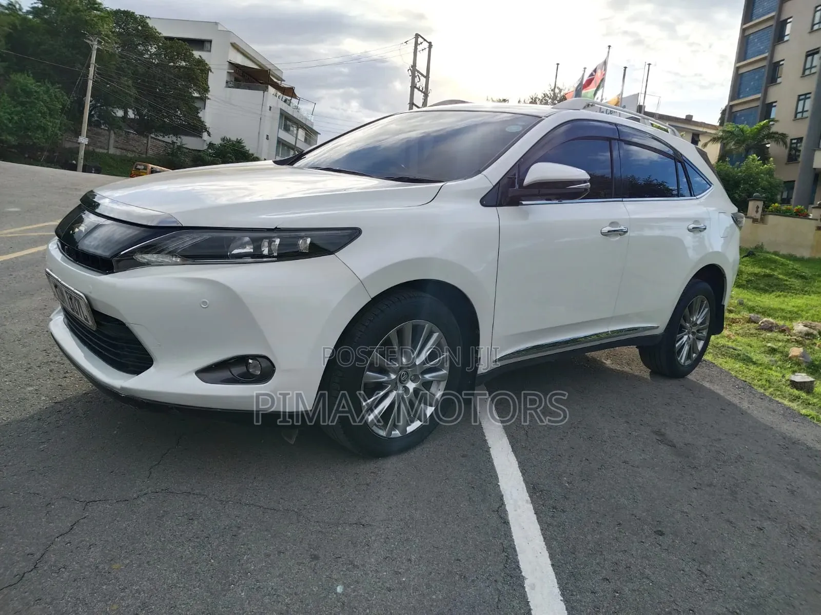 Toyota Harrier 2016 White