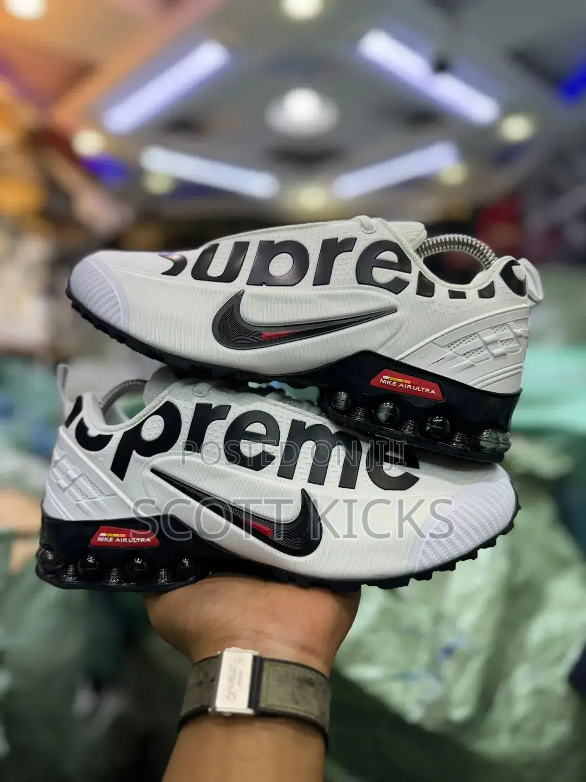 Nike Airmax Supreme “White Black “
Quality Leather