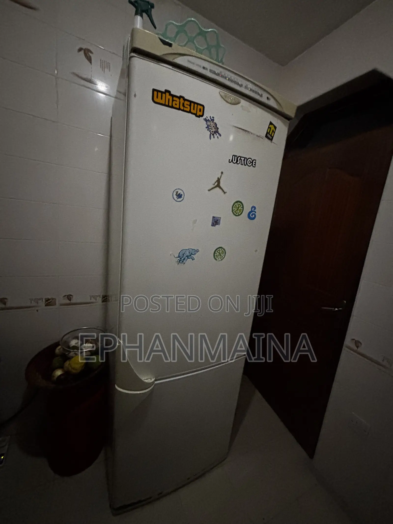 Pitsos Fridge