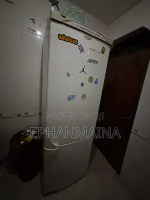 Pitsos Fridge