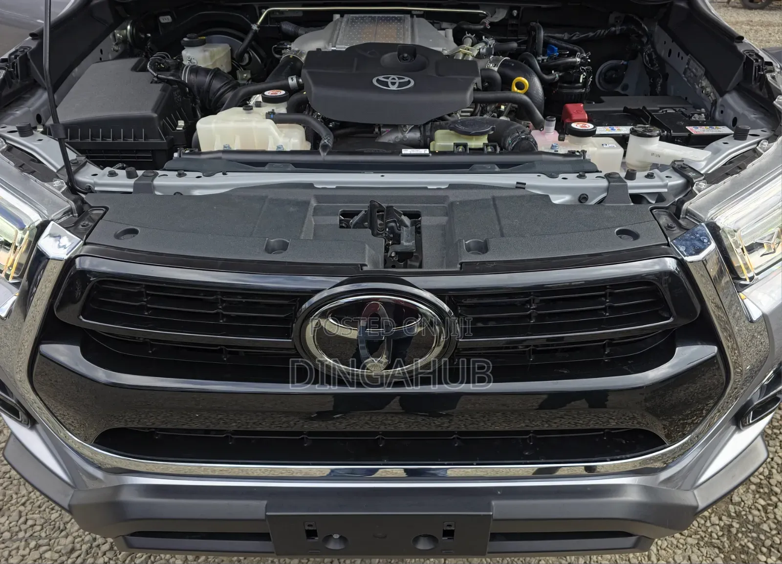 Toyota Hilux 2.4 Diesel 2020 Gray