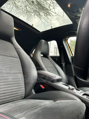 Mercedes-Benz A-Class 2017 Gold