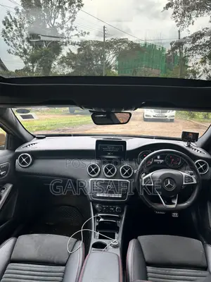 Mercedes-Benz A-Class 2017 Gold
