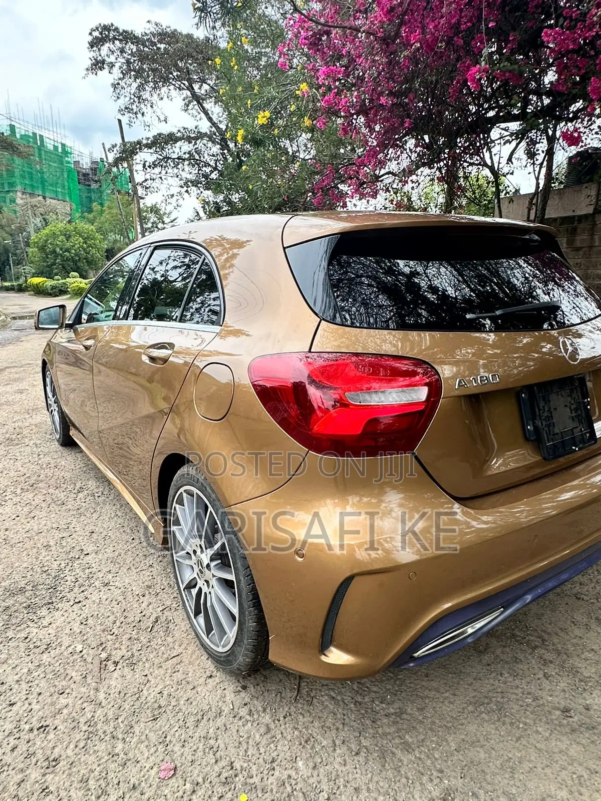 Mercedes-Benz A-Class 2017 Gold
