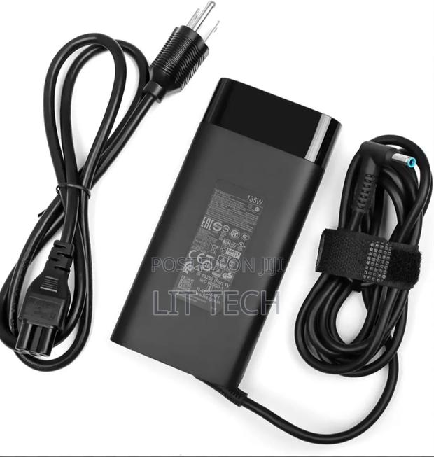 Hp 135 W 19.5 v 6.9a Ac Adapter