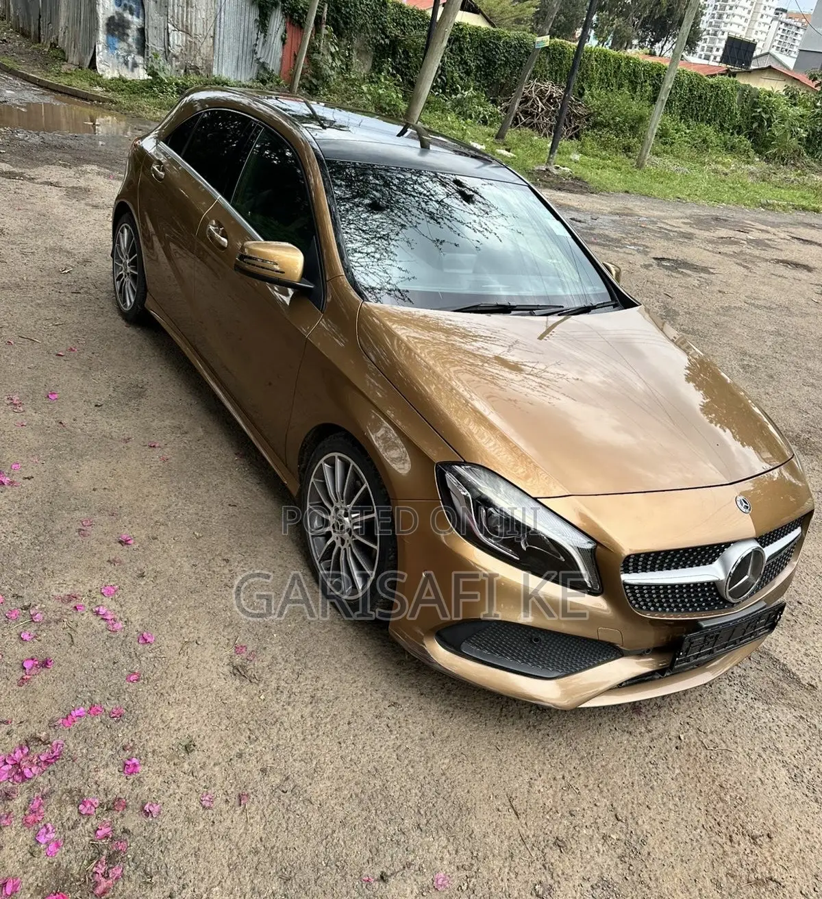 Mercedes-Benz A-Class 2017 Gold