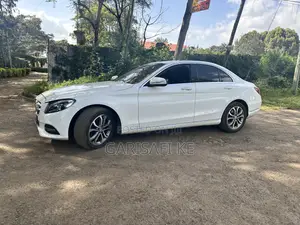 Mercedes-Benz C200 2016 White