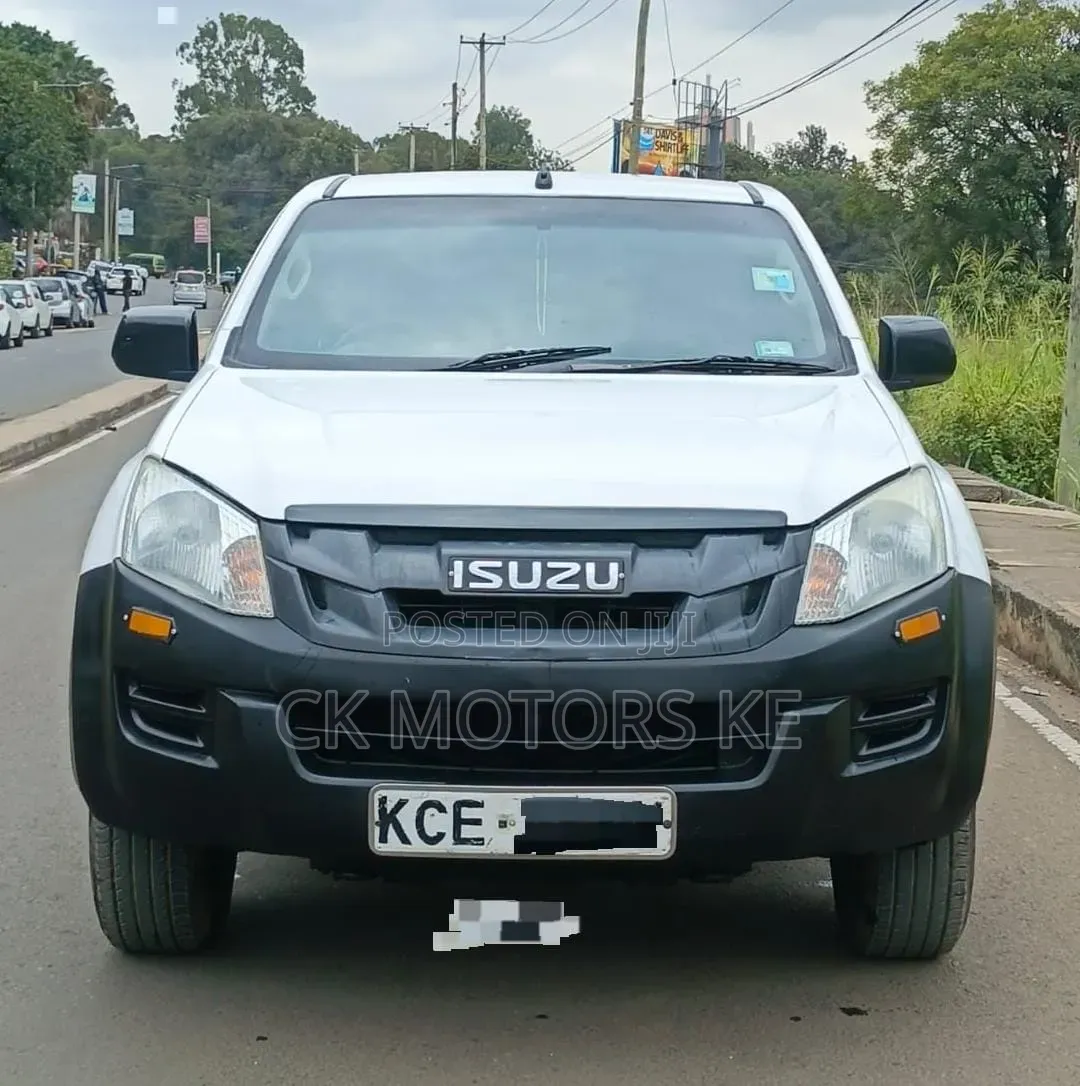 Isuzu D-MAX 2015 White