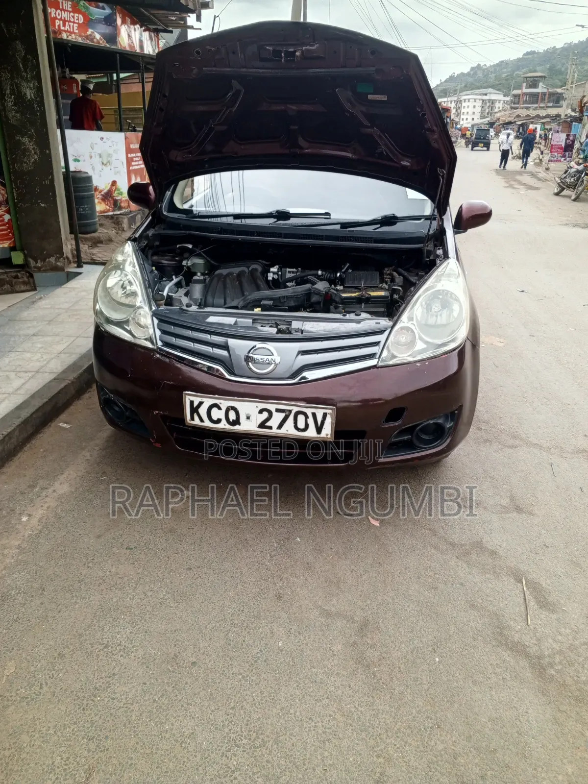 Nissan Note 2011 Burgundy