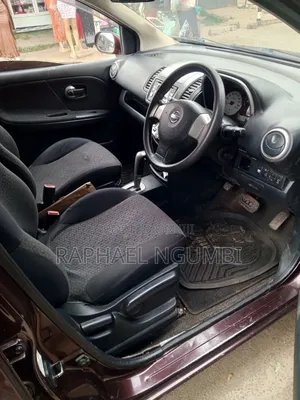 Nissan Note 2011 Burgundy