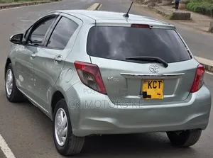 Toyota Vitz 2013 Blue