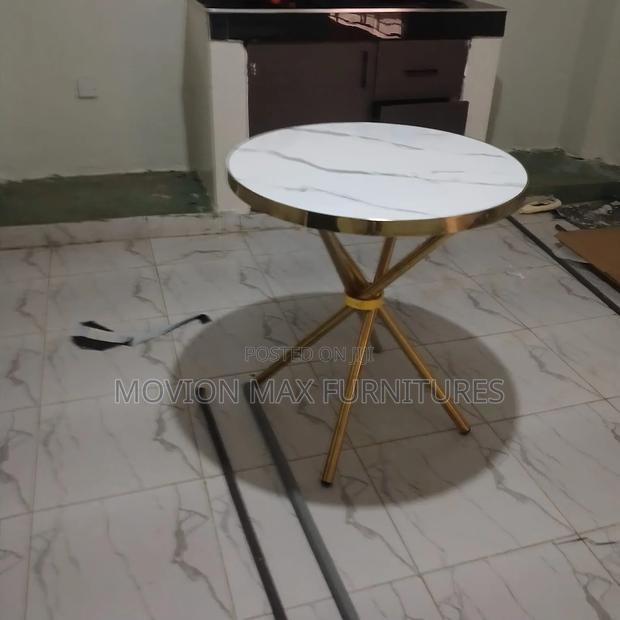 Round Marble Dinning Table