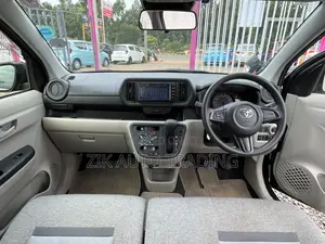 Toyota Passo 2019 Green