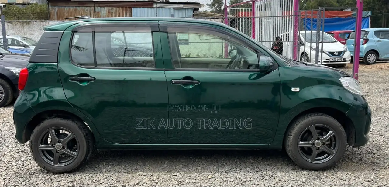 Toyota Passo 2019 Green