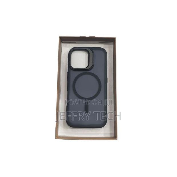 iPhone 16 Pro Max Case With Magsafe and Slide-Out Camera Cover