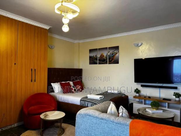 Cozy Airbnbs Studio Kamakis at Crown Z Towers - thumbnail 6