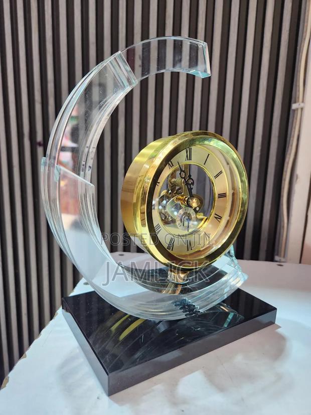 William Widdop Gold Arch Mantel Clock –Gh - main view