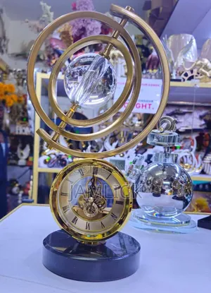 Marble Base Retro Nordic Gold Table Clock – Gh