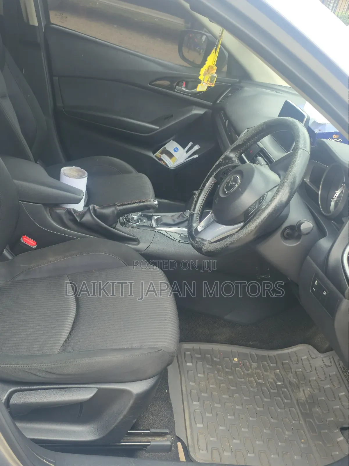 Mazda Axela SV Premium 2014 Silver