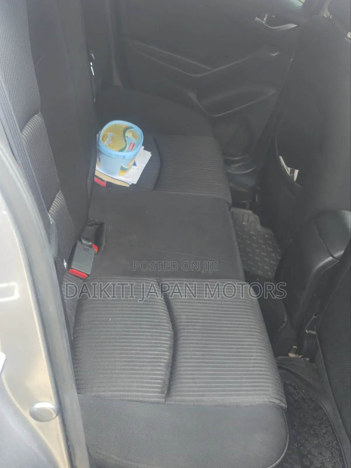 Mazda Axela SV Premium 2014 Silver