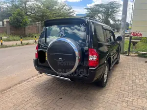 Mitsubishi Pajero Sport 2006 Black