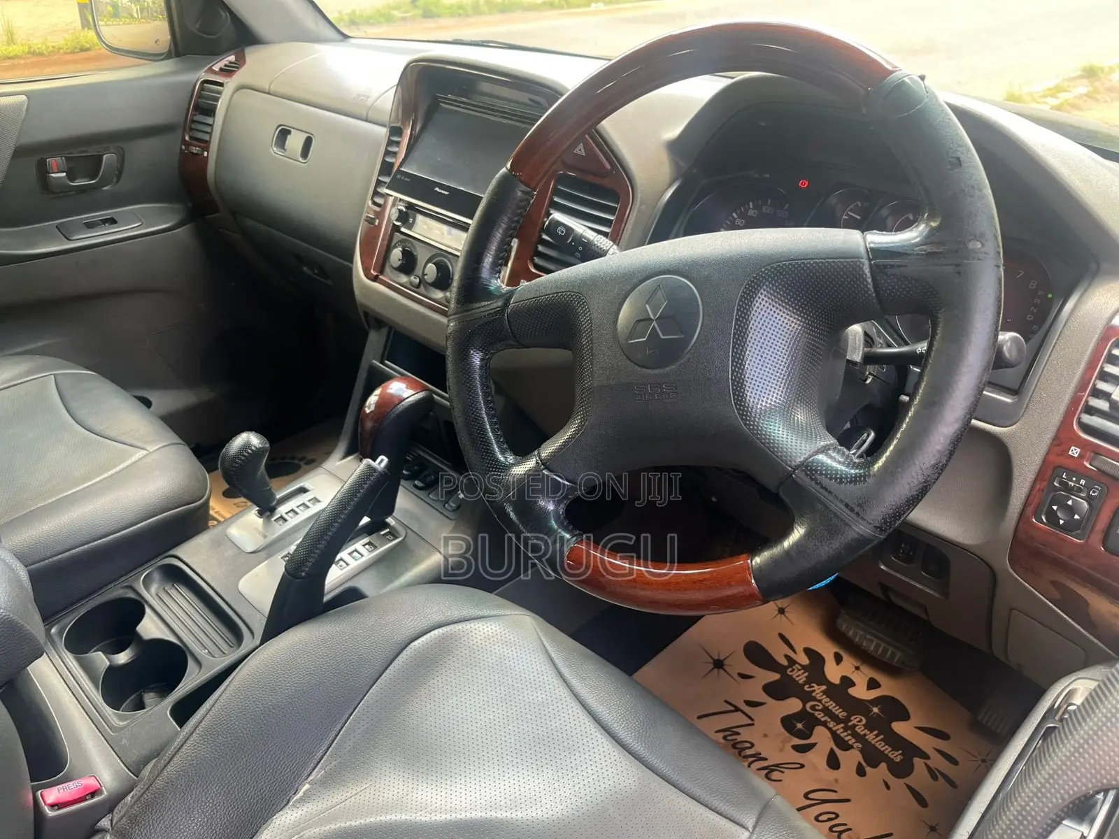 Mitsubishi Pajero Sport 2006 Black