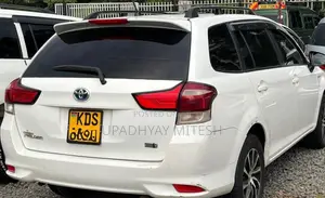 Toyota Corolla Fielder 2017 White