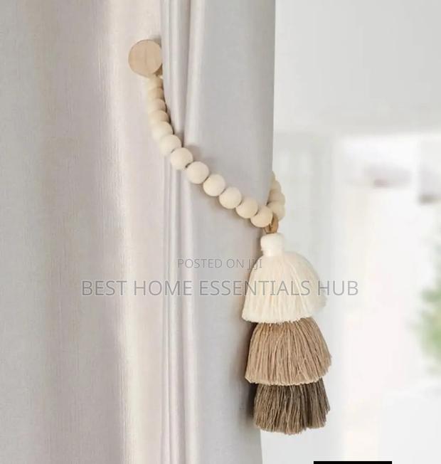 Magnetic 2pc Curtain Tie Backs With Wooden Beads and Tassel - thumbnail 2