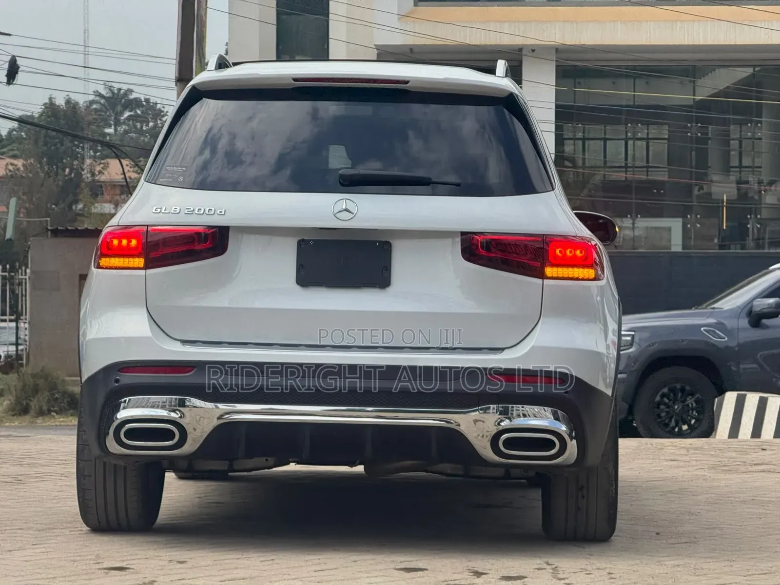Mercedes-Benz GLB-Class 2020 White