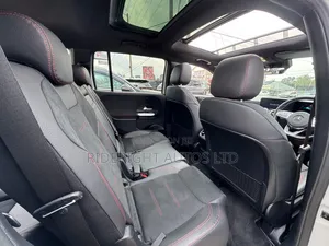 Mercedes-Benz GLB-Class 2020 White