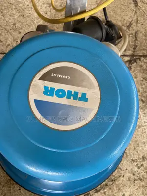 Thor Brand Floor Scrubbing Machine With 3 Brushes