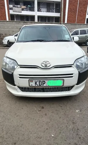 Toyota Succeed 2018 White